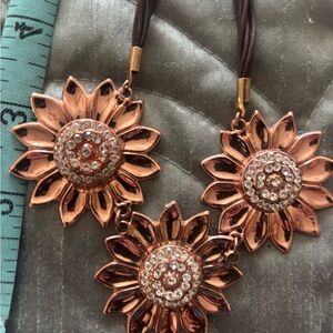 copper tone necklace